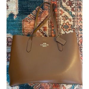 Coach Large Avenue CarryAll